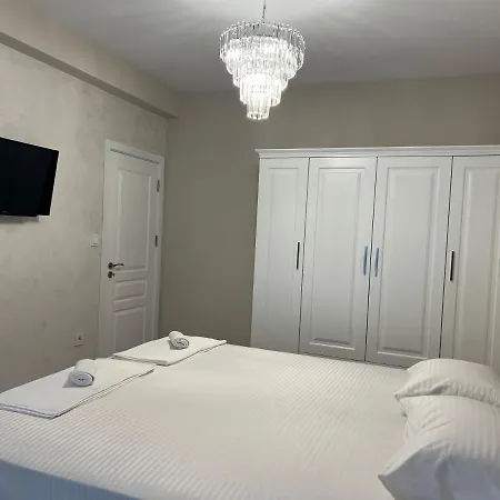 Deluxe Daris-free Parking Daire Kazanlŭk