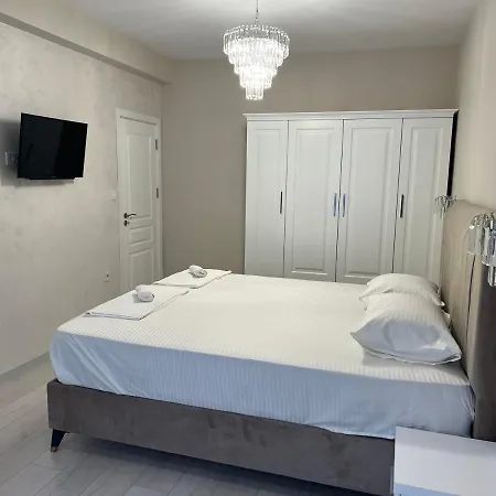 Deluxe Daris-free Parking דירה קאזאנלק