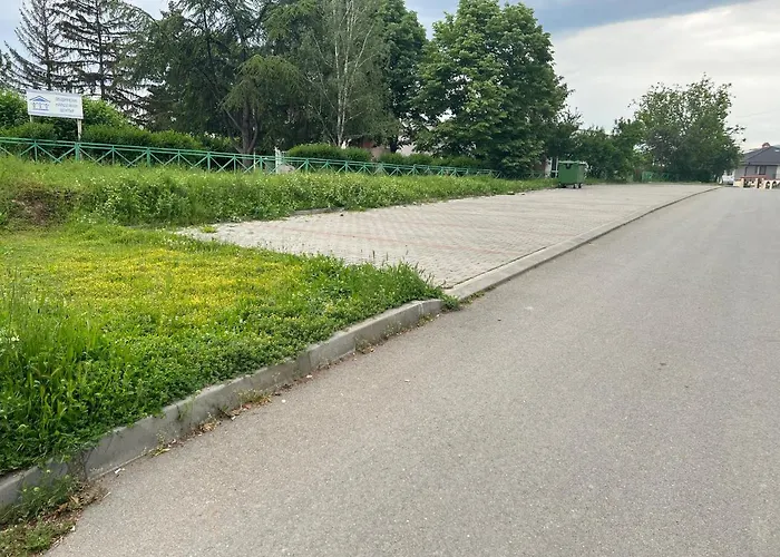 アパート Deluxe Daris-free Parking カザンラク