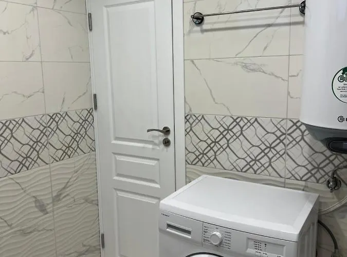 Deluxe Daris-free Parking アパート *